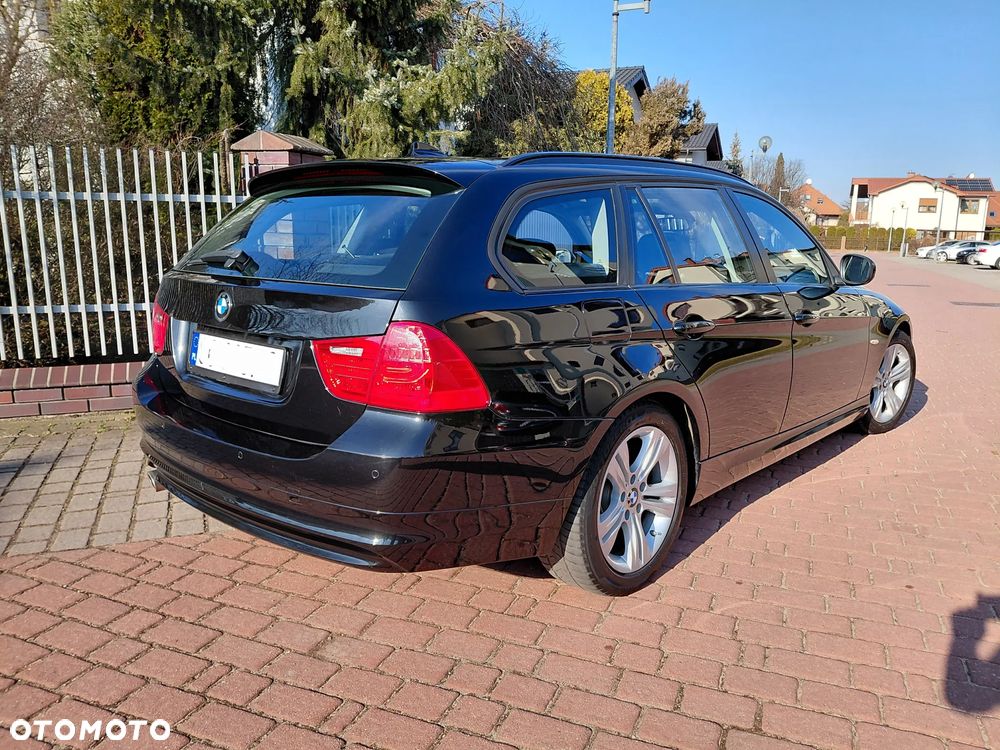 BMW Seria 3 320d DPF Edition Sport - 7