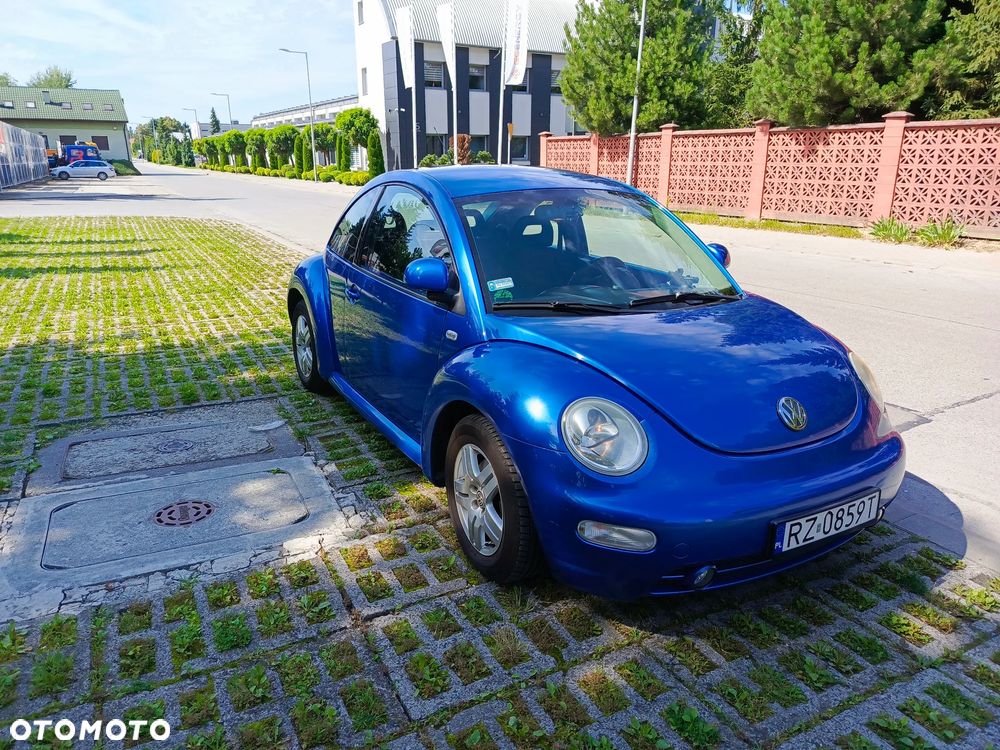 Volkswagen New Beetle 2.0 - 19