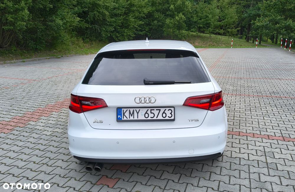 Audi A3 Sportback - 4