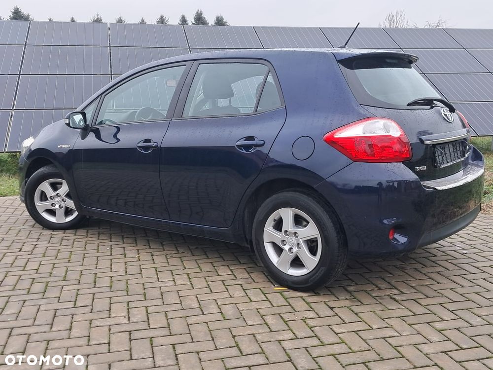 Toyota Auris - 5