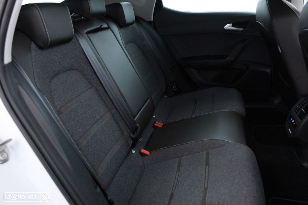 SEAT Leon 1.4 e-Hybrid Xcellence DSG - 16