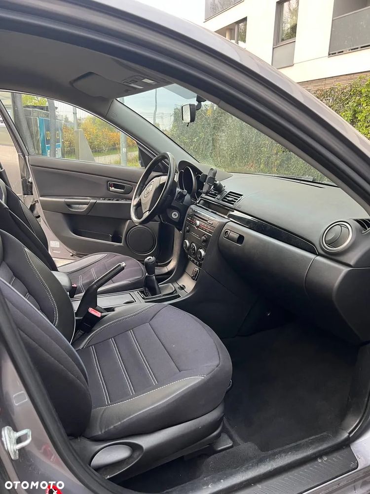 Mazda 3 - 13