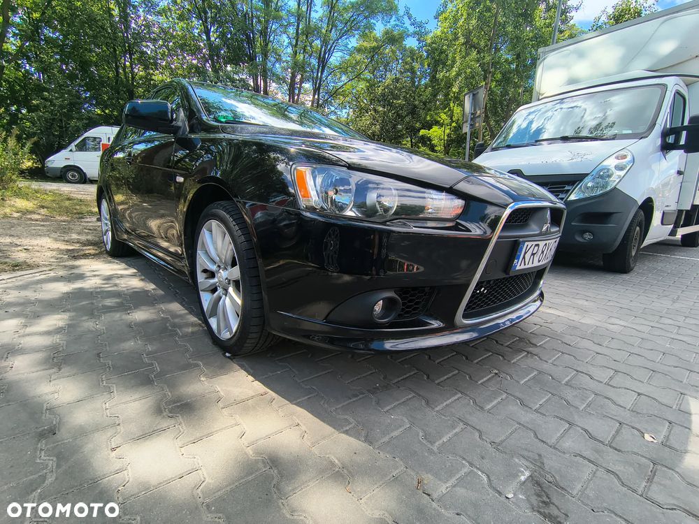 Mitsubishi Lancer 1.8 Intense - 21