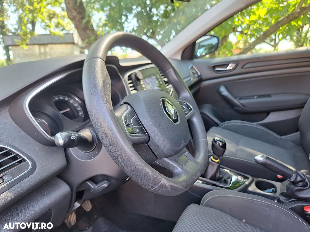 Renault Megane - 19