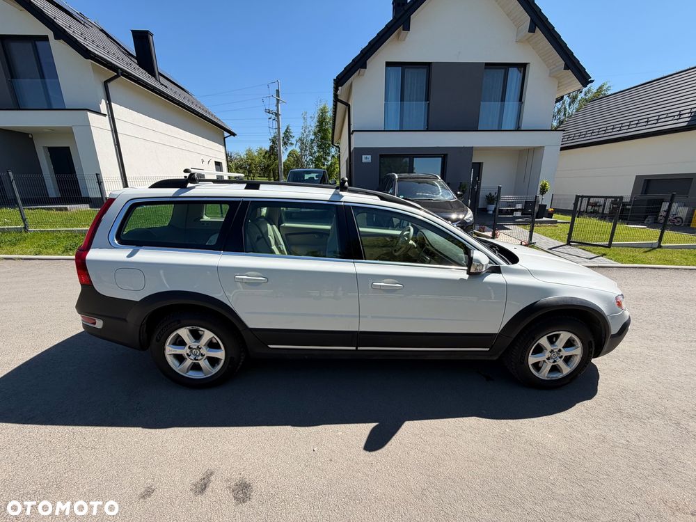 Volvo XC 70 - 12