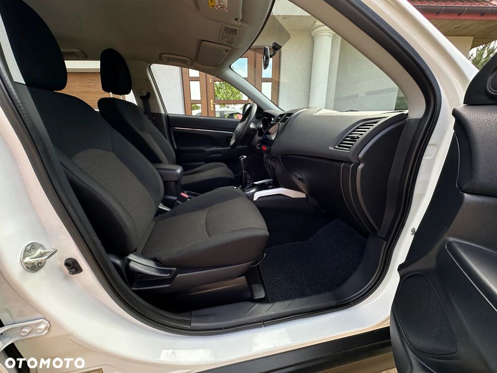 Mitsubishi ASX 1.6 2WD Plus - 24
