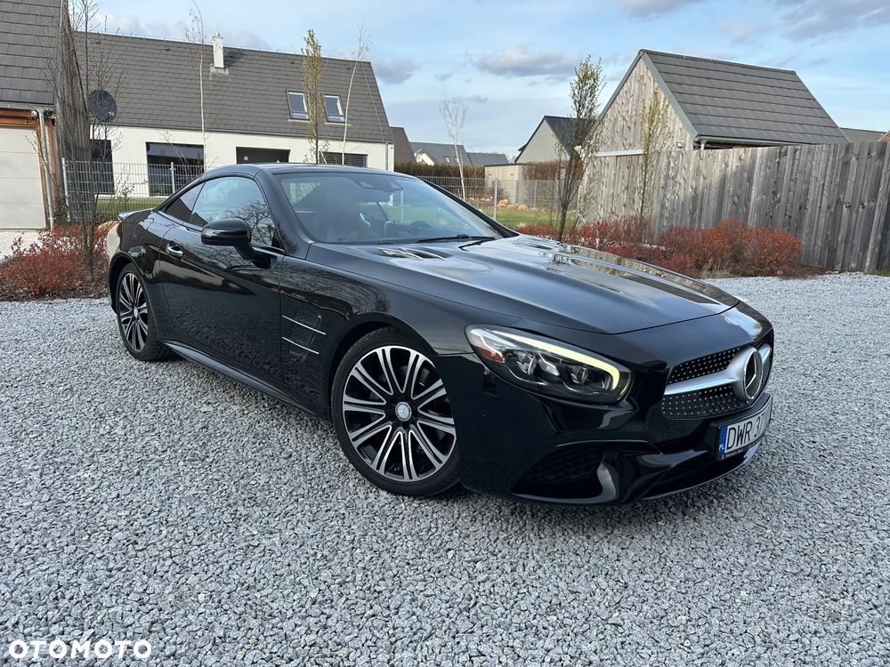 Mercedes-Benz SL - 1