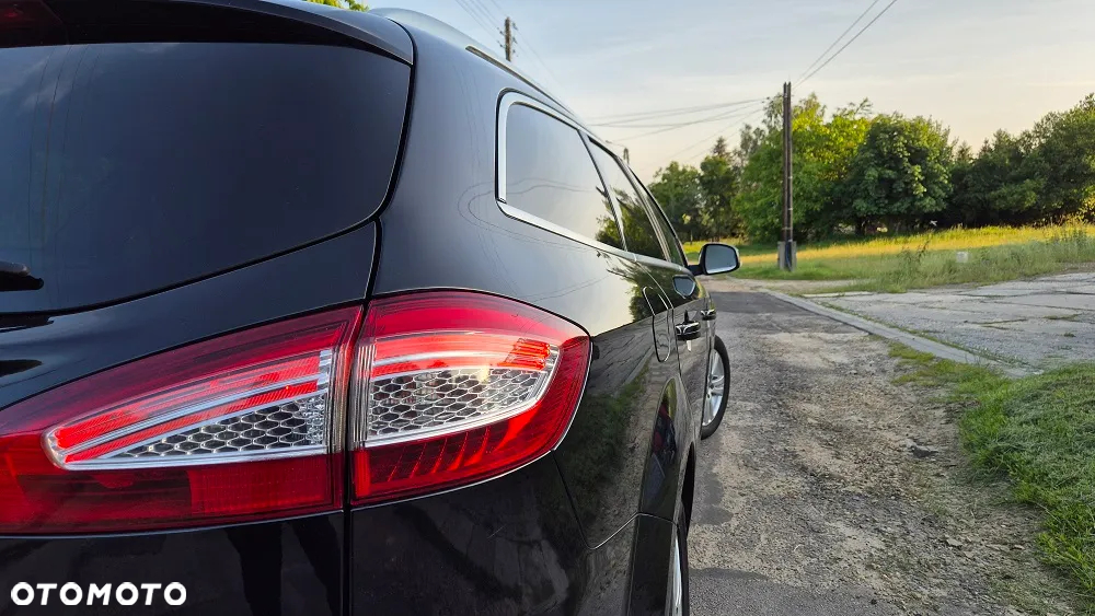 Ford Mondeo 2.0 TDCi Titanium - 11