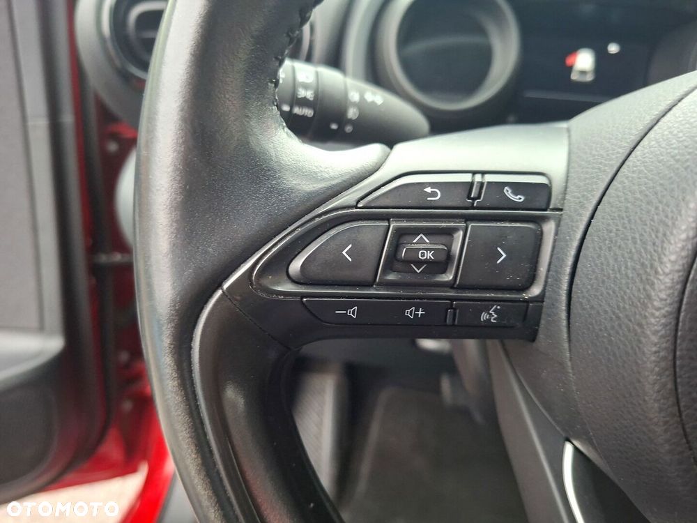 Toyota Yaris Hybrid 1.5 Comfort - 21