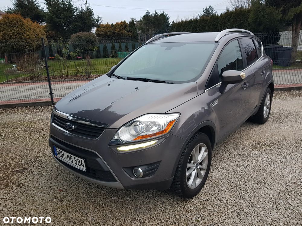 Ford Kuga 2.0 TDCi 2x4 Titanium - 2
