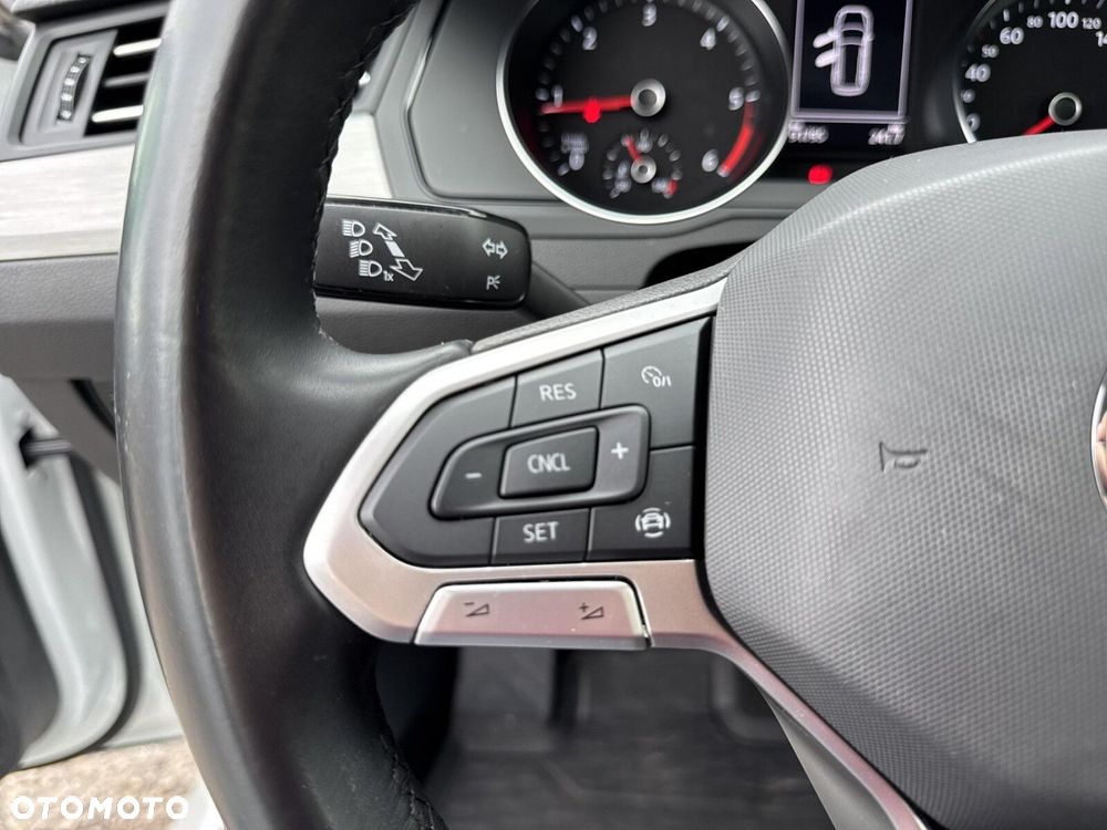 Volkswagen Passat 2.0 TDI EVO Essence - 22