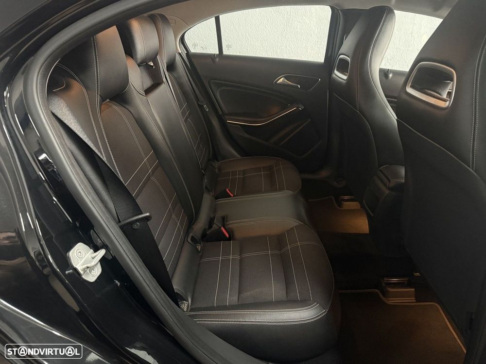 Mercedes-Benz A 180 d Urban - 9