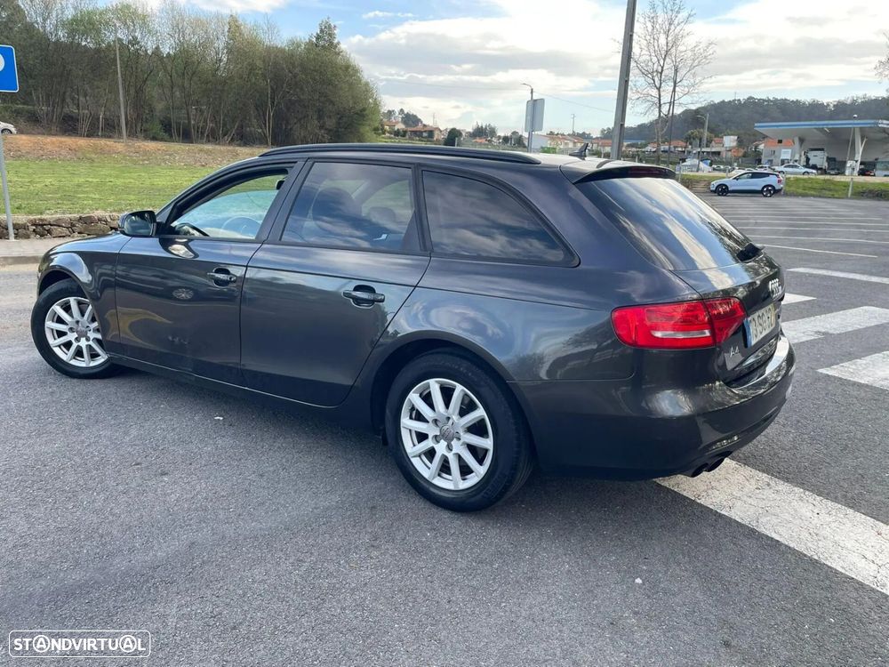 Audi A4 Avant - 11