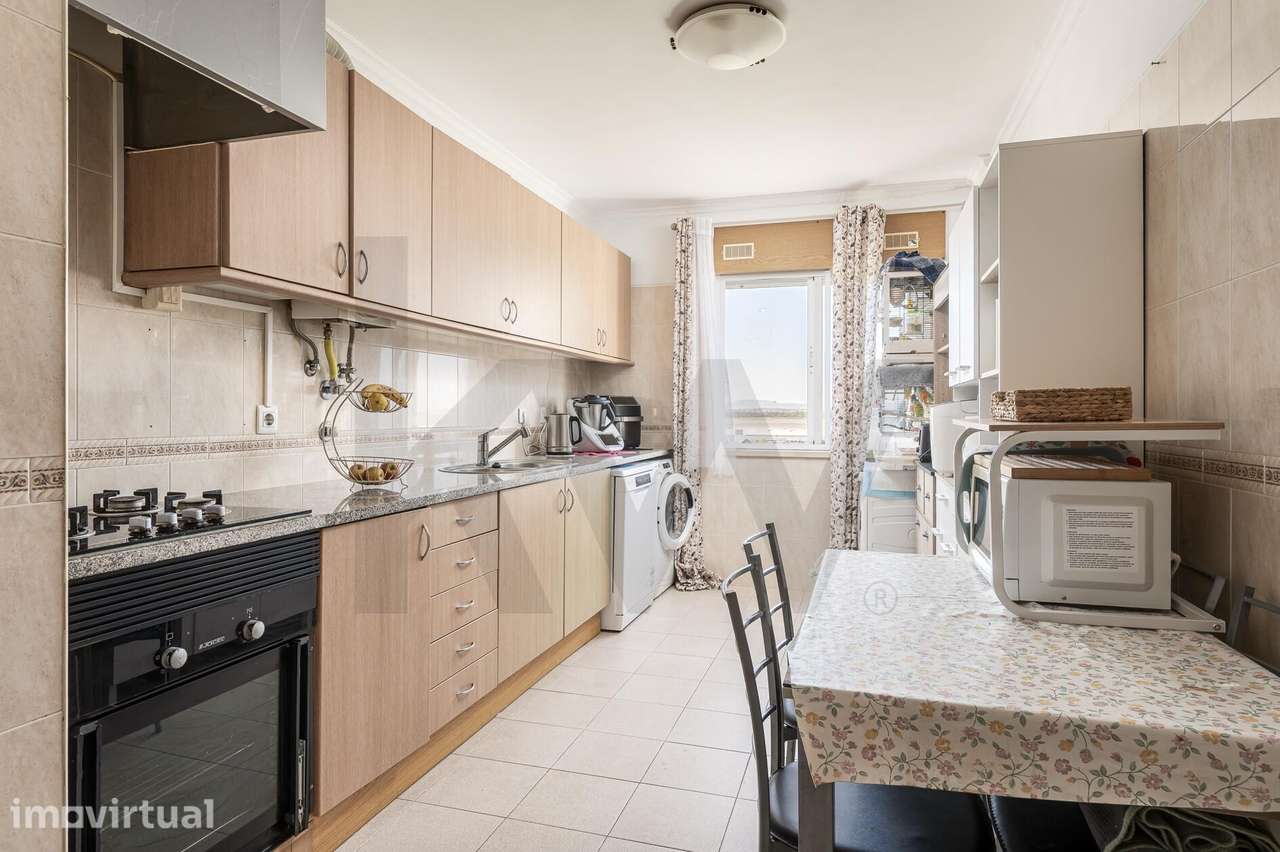 Apartamento com Vista Rio e Campo: Luz Nascente/Poente, Escolas e Comé - Grande imagem: 2/30