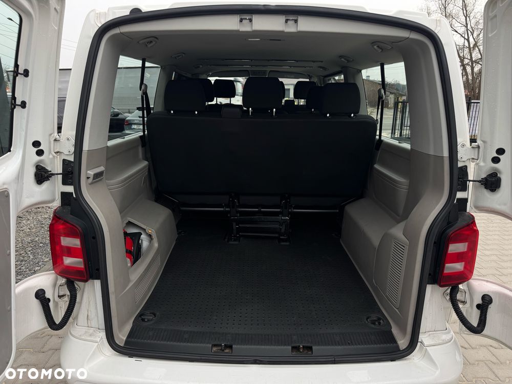 Volkswagen Caravelle 2.0 TDI L2 Trendline - 26