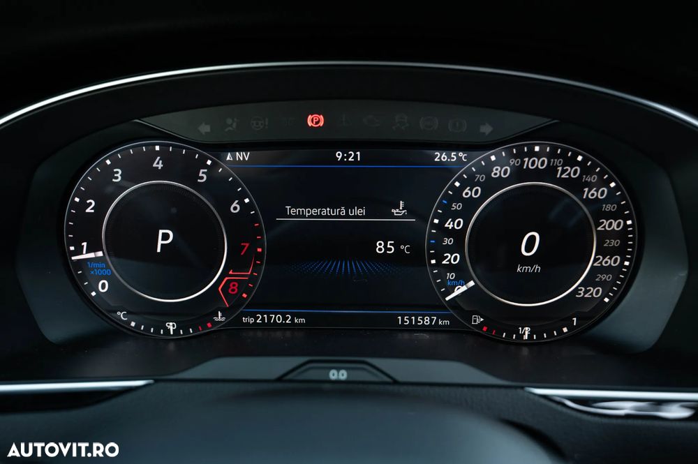 Volkswagen Passat - 29