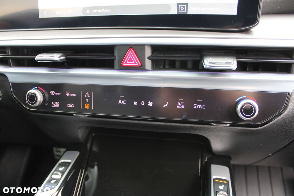 Kia Sorento 2.2 CRDi Prestige Line 4WD DCT 7os - 31