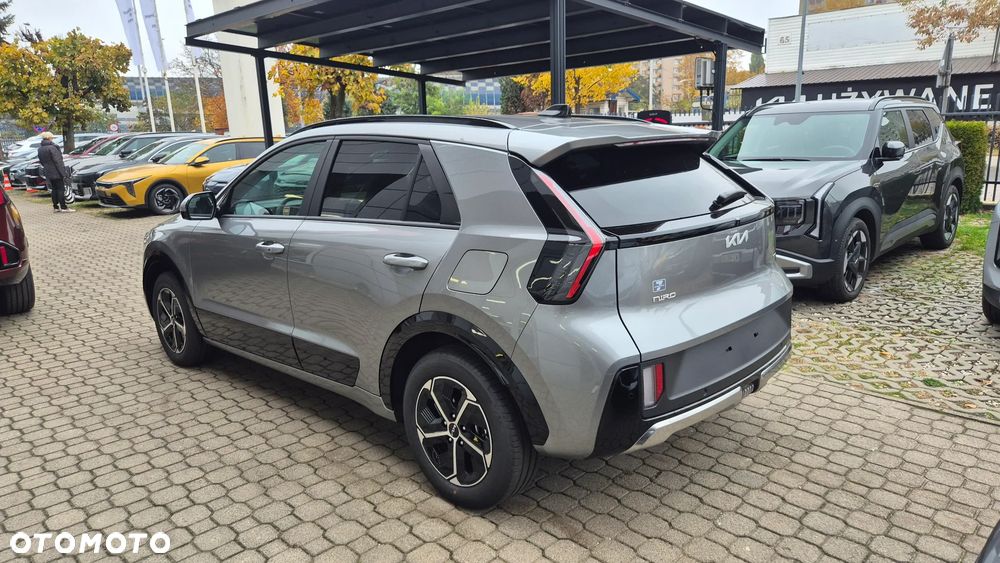 Kia Niro 1.6 GDI Hybrid L - 8
