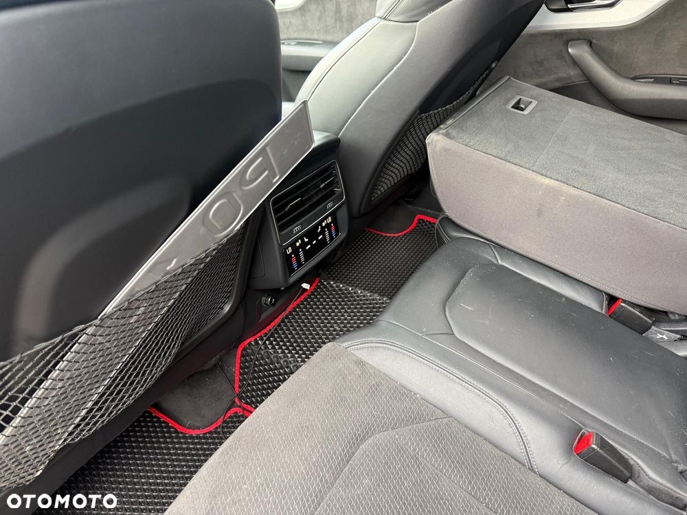 Audi Q8 - 9