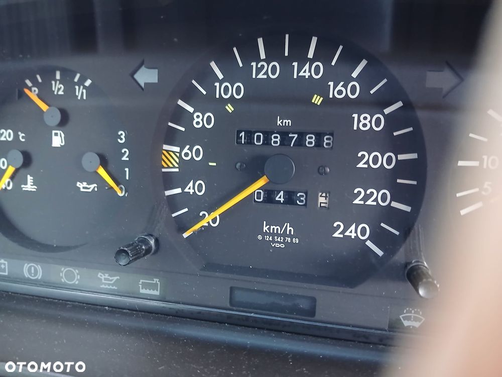 Mercedes-Benz W124 (1984-1993) - 8