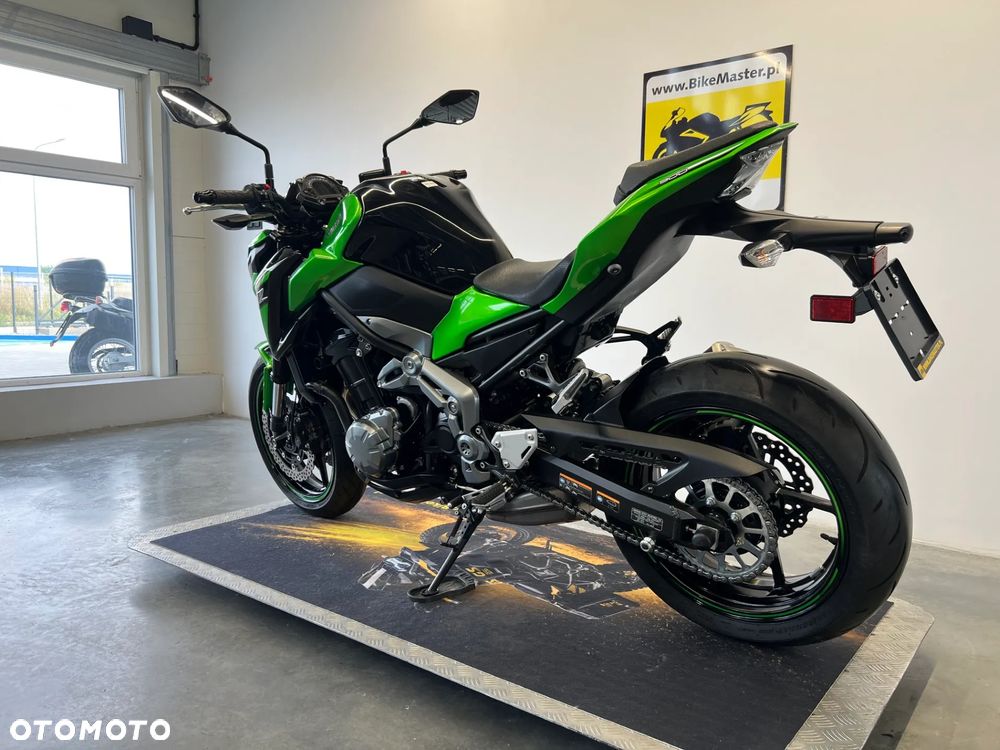 Kawasaki Z 900 - 6