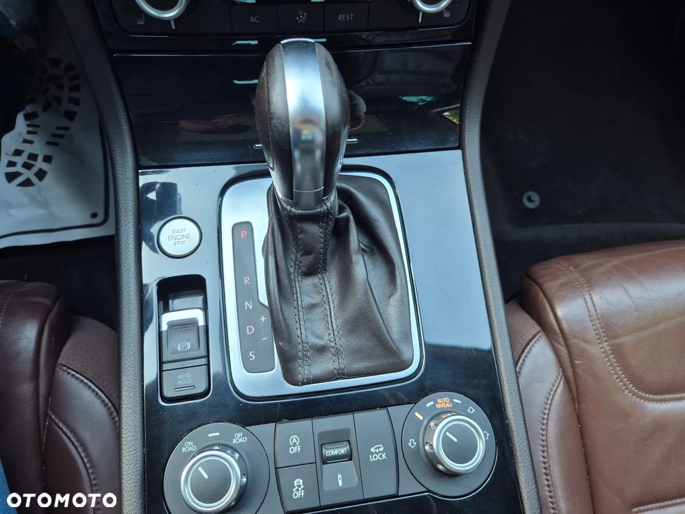 Volkswagen Touareg 3.0 V6 TDI Blue Motion DPF Automatik Exclusive - 19