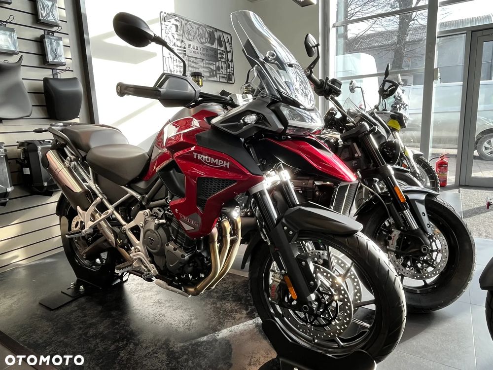 Triumph Tiger - 2