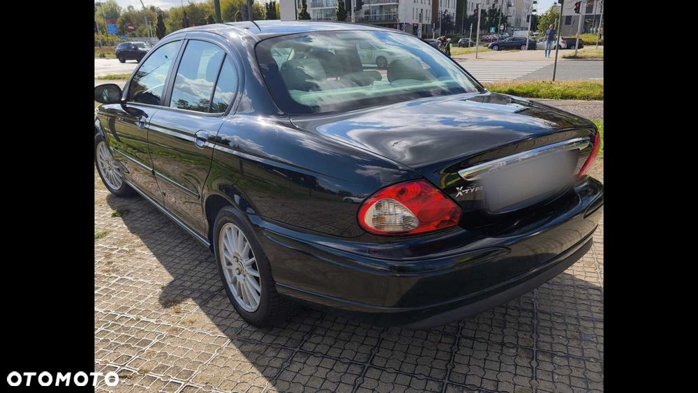 Jaguar X-Type - 2