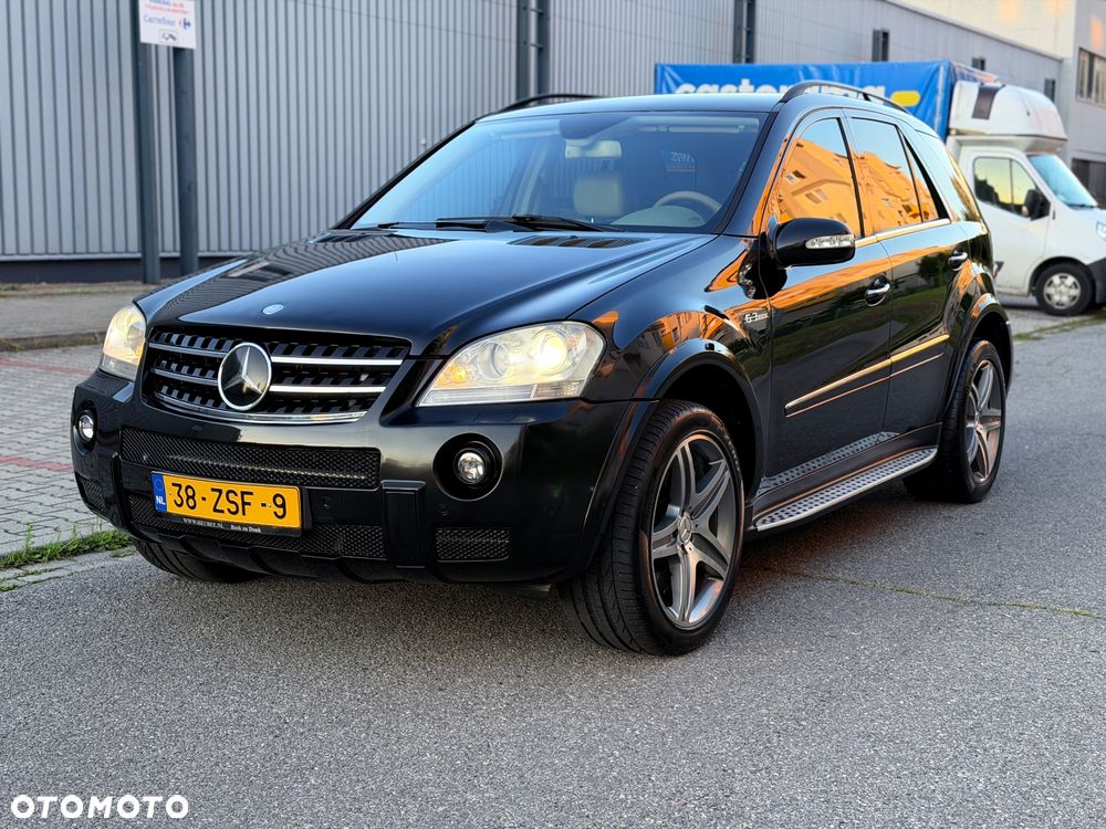 Mercedes-Benz ML 63 AMG 4Matic 7G-TRONIC - 9