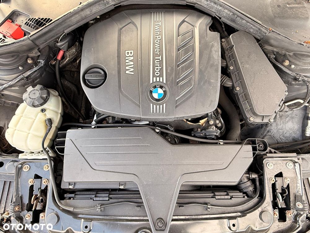 BMW Seria 3 - 21