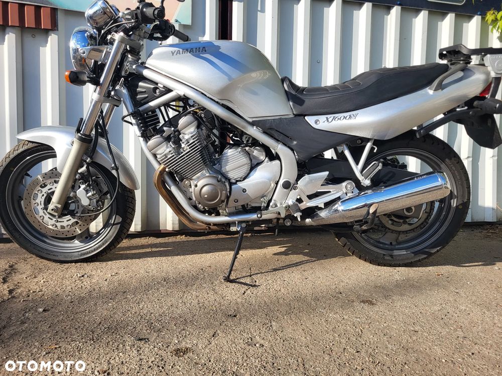 Yamaha XJ - 15