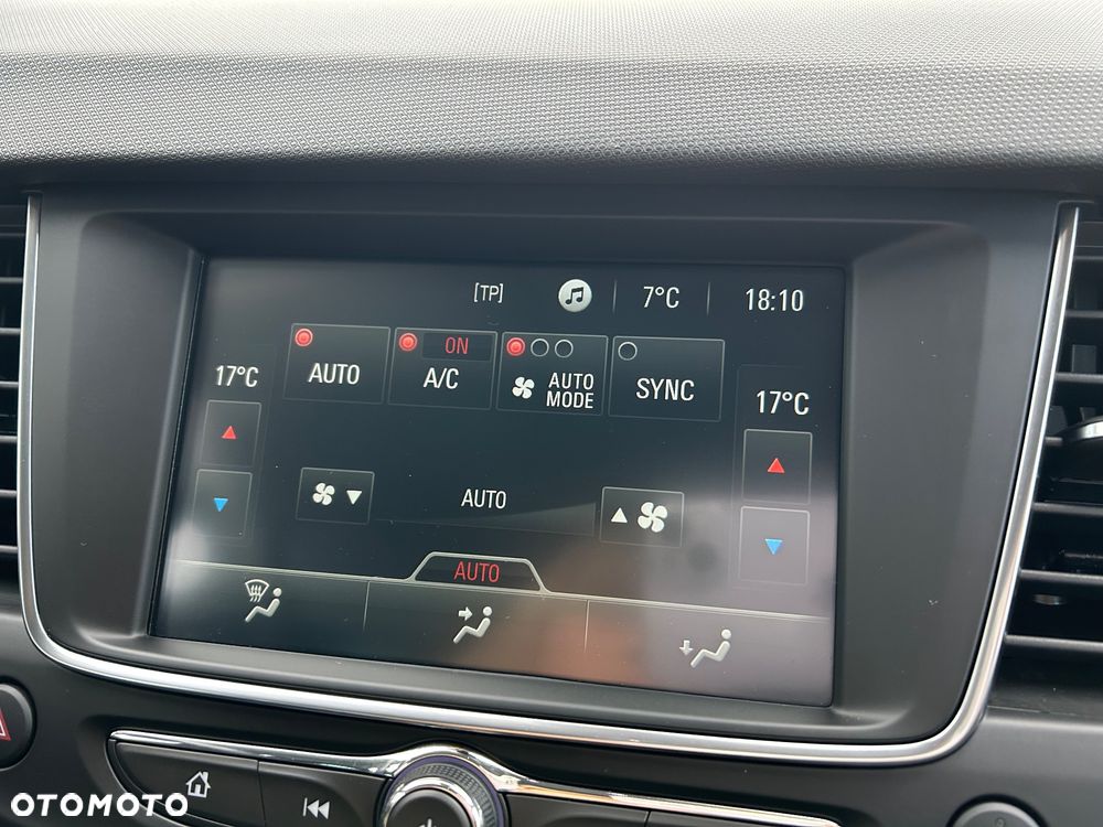 Opel Crossland X - 23