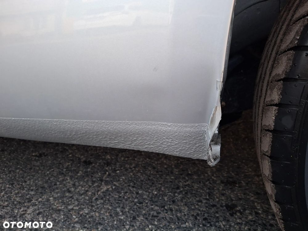 Citroën DS4 HDi 115 SoChic - 19