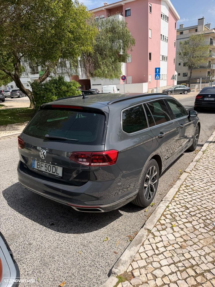 VW Passat Variant - 6