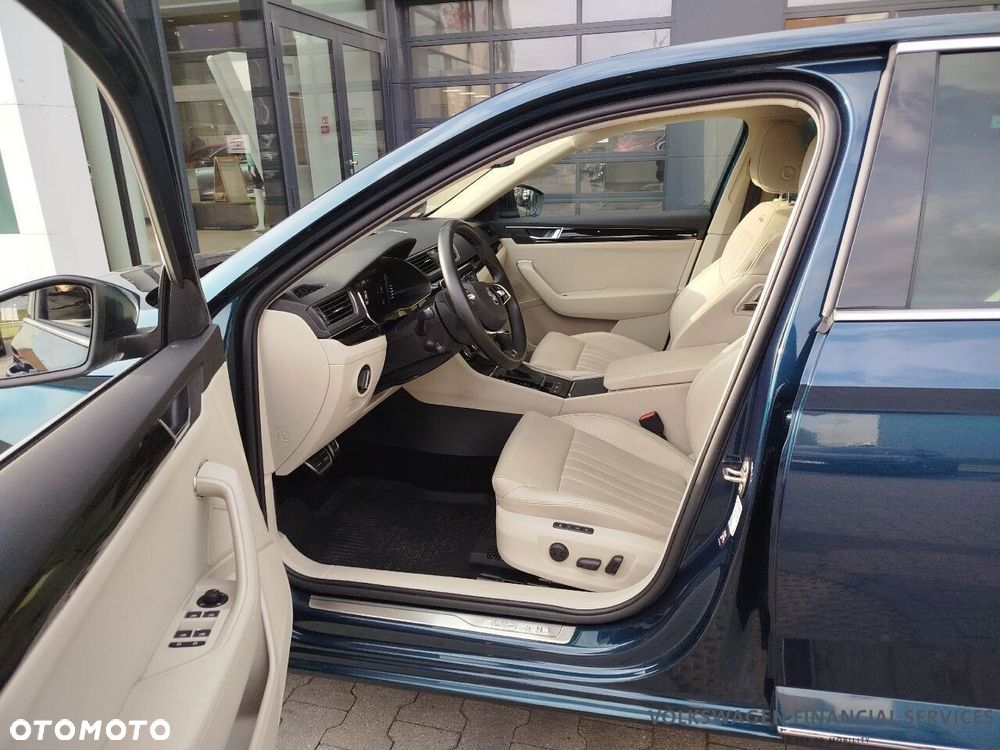 Skoda Superb 2.0 TDI SCR L&K DSG - 5