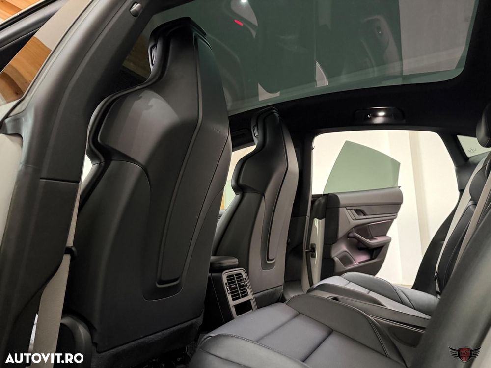 Porsche Taycan Performancebatterie Plus - 10