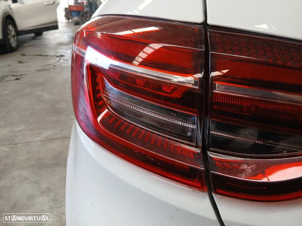 Farolim esquerdo RENAULT Clio V (BF_) - 1