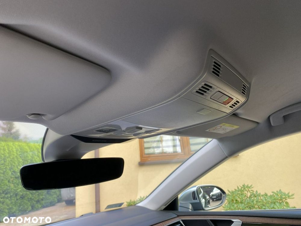 Volkswagen Arteon 2.0 TSI Elegance DSG - 26