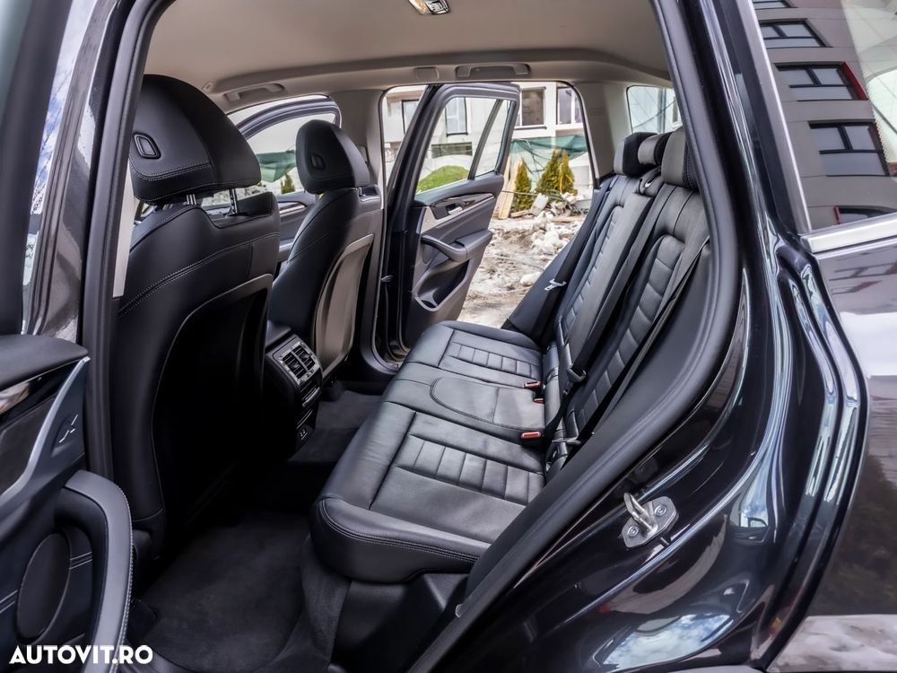 BMW X3 xDrive30e AT PHEV - 16