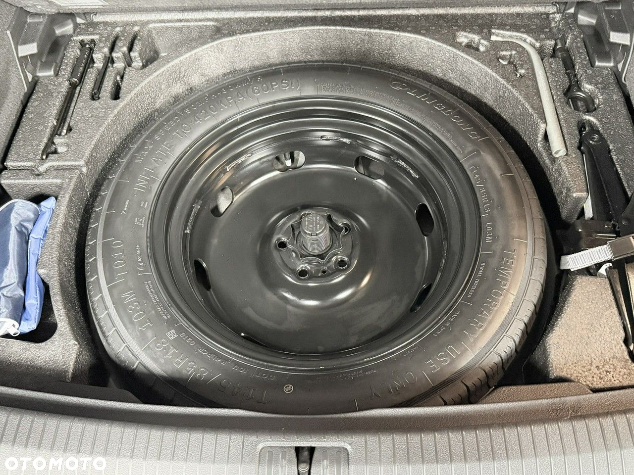 Volkswagen Tiguan - 28