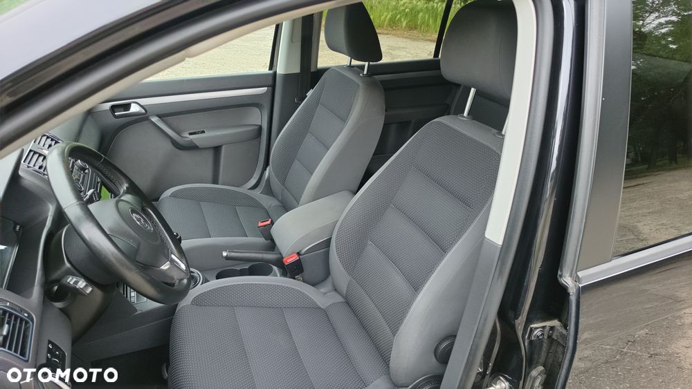 Volkswagen Touran 2.0 TDI DPF BlueMotion Technology Life - 14