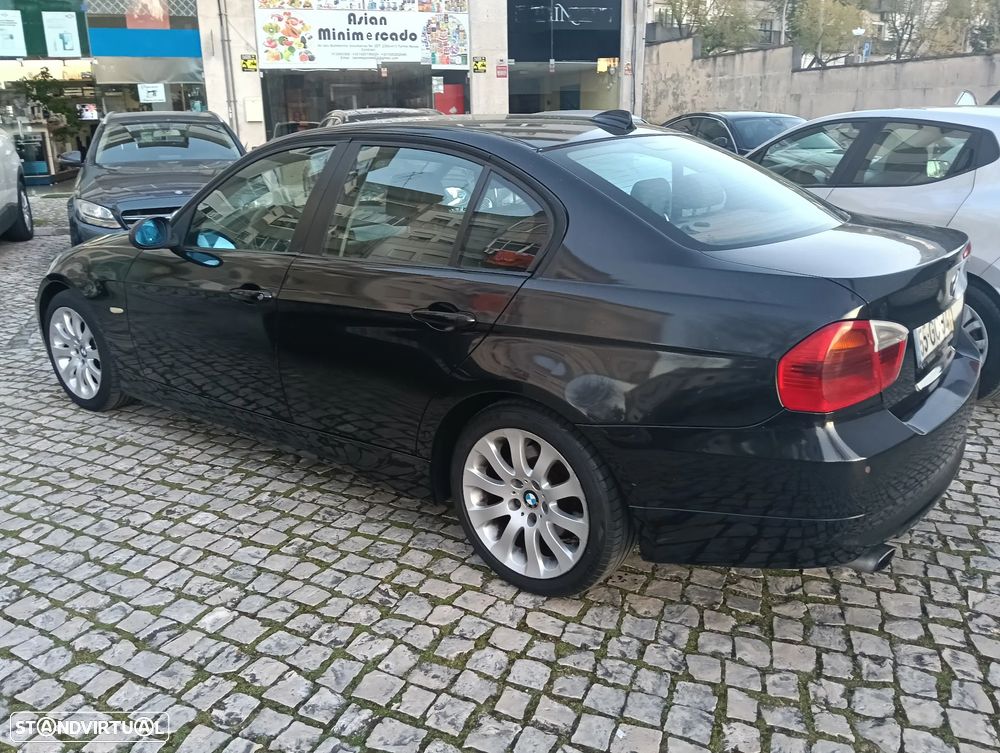 BMW 320 d Sport - 23