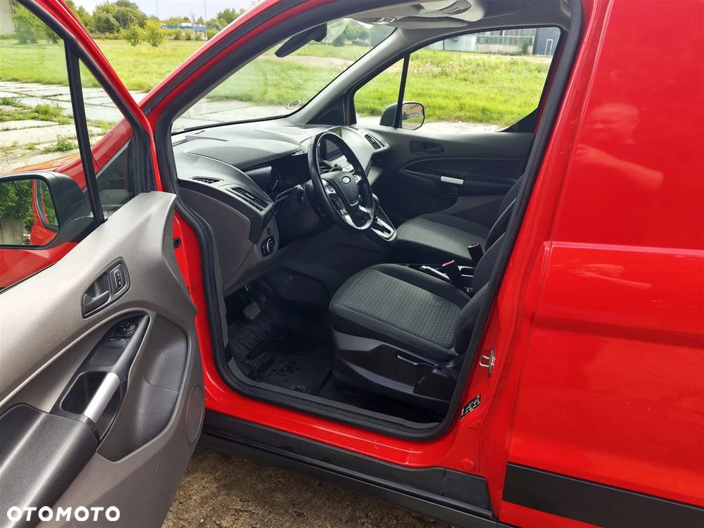 Ford Transit Connect - 19