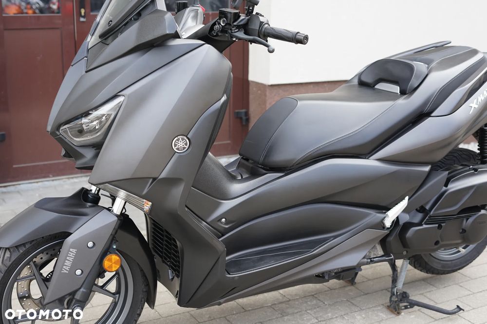 Yamaha X-max - 27