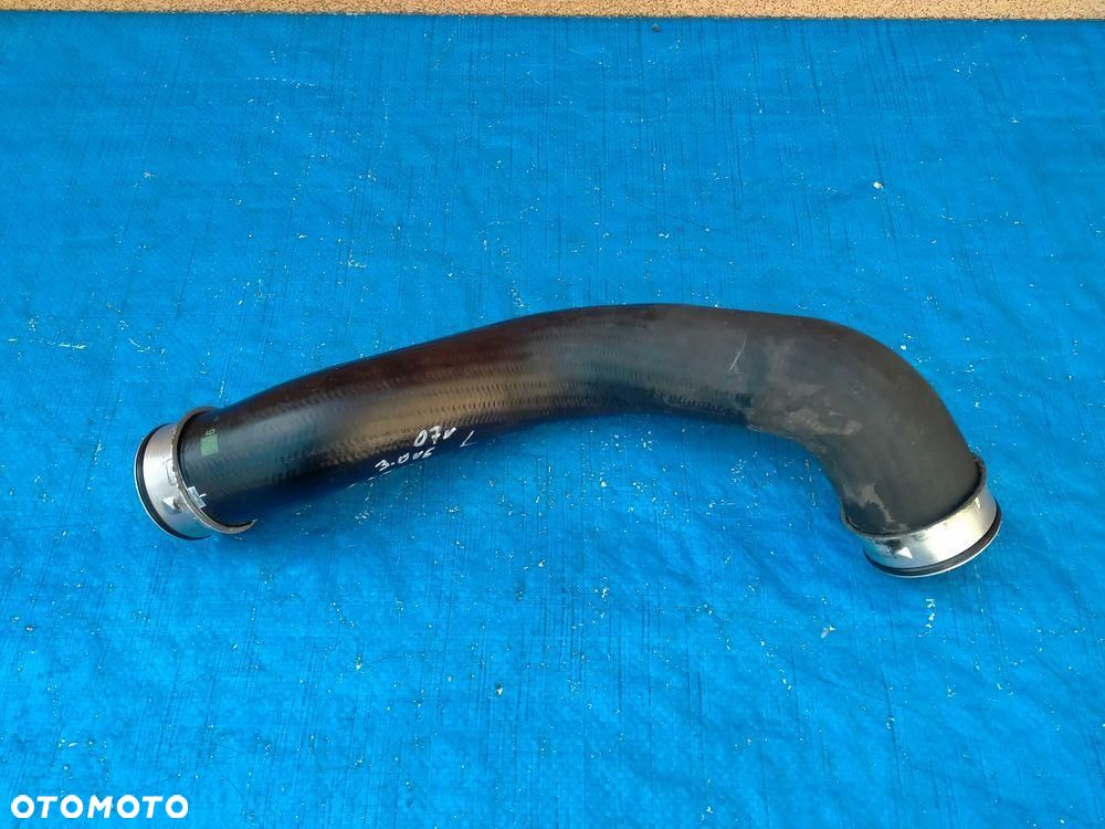 Mercedes W211 W219 3.0 D V6 642 Wąż Rura Intercoolera Lewa A2115282482 - 1