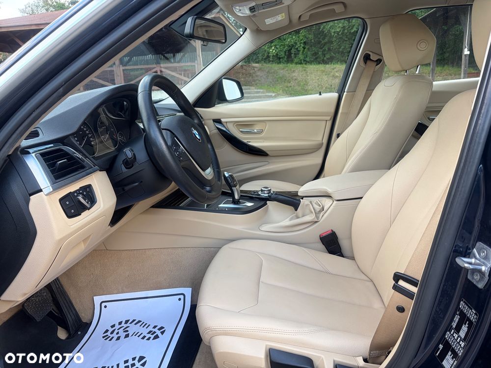 BMW Seria 3 320d Efficient Dynamics Edition Blue Perf - 14
