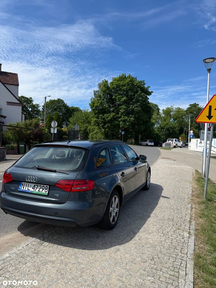 Audi A4 Avant - 3