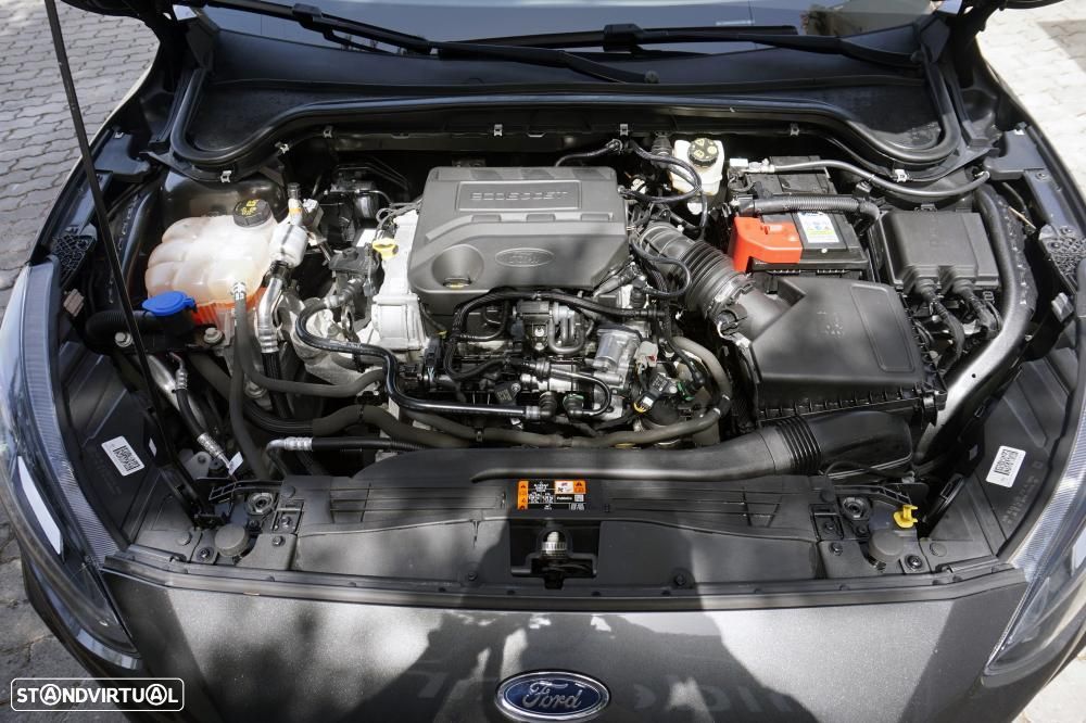 Ford Focus 1.0 EcoBoost ST-Line - 28