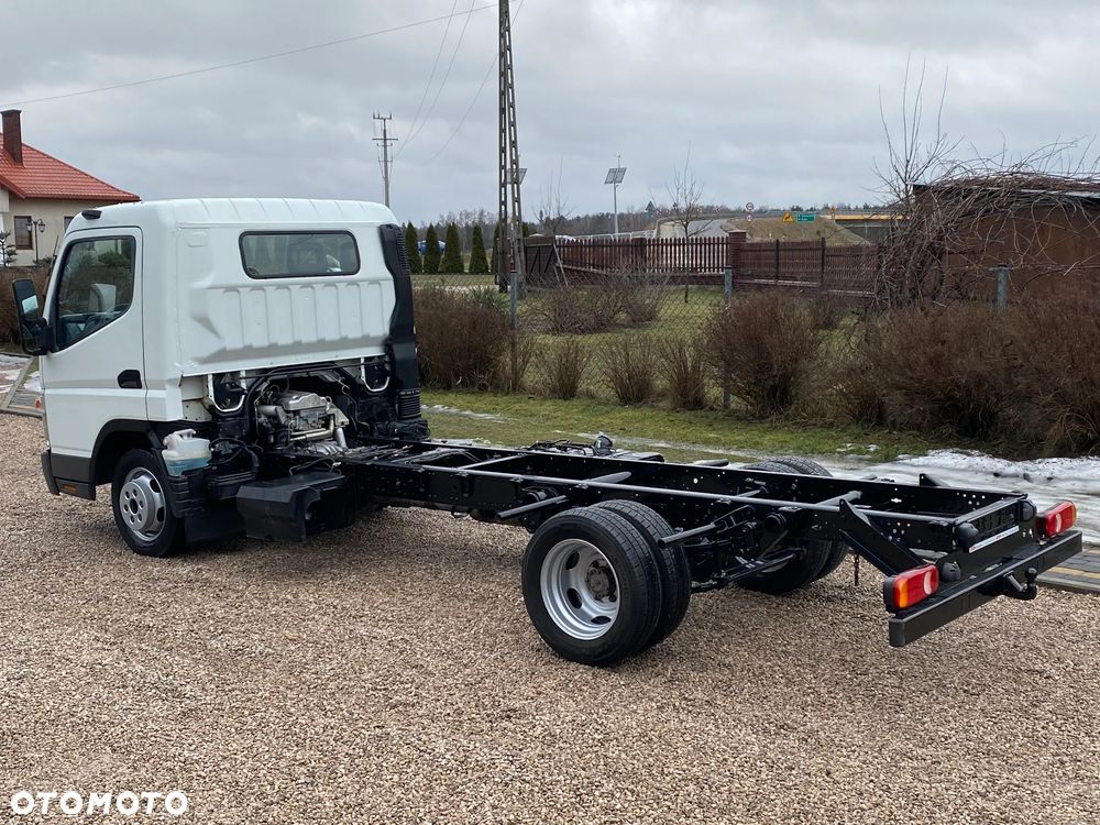 Mitsubishi Canter Fuso - 9
