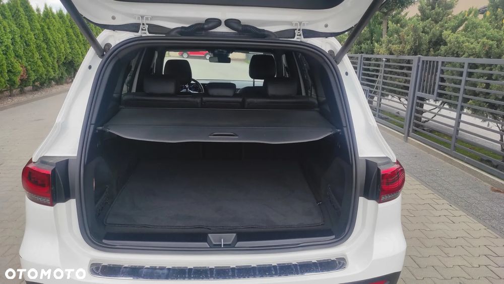 Mercedes-Benz GLB 200 d Progressive 8G-DCT - 8